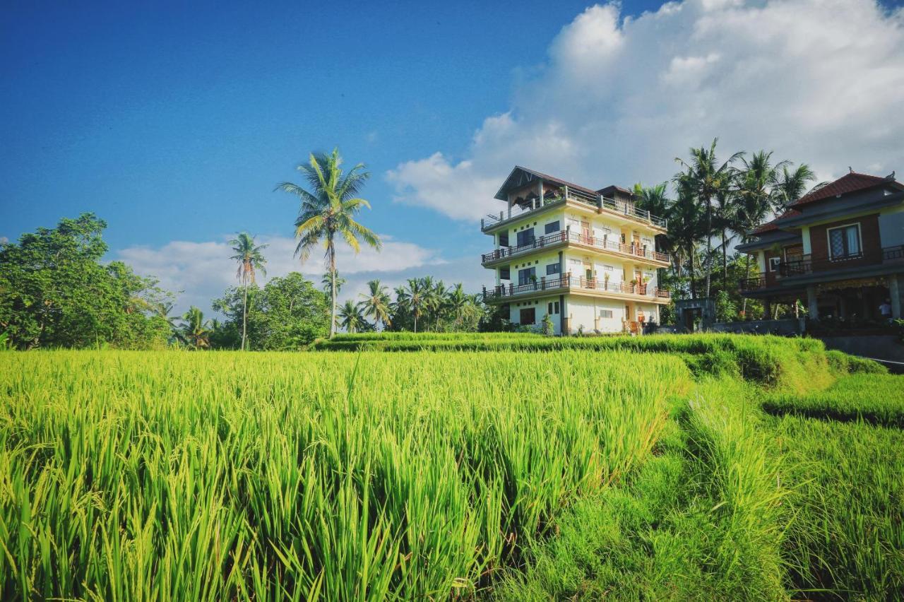 Nirwa Ubud Karma Luaran gambar