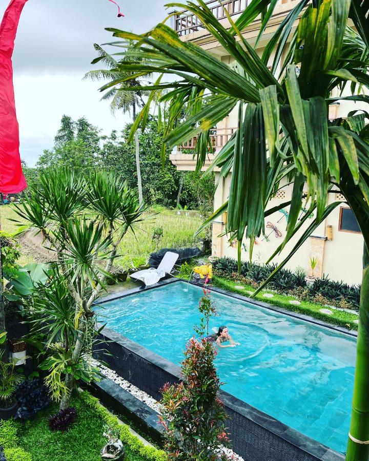 Nirwa Ubud Karma Luaran gambar