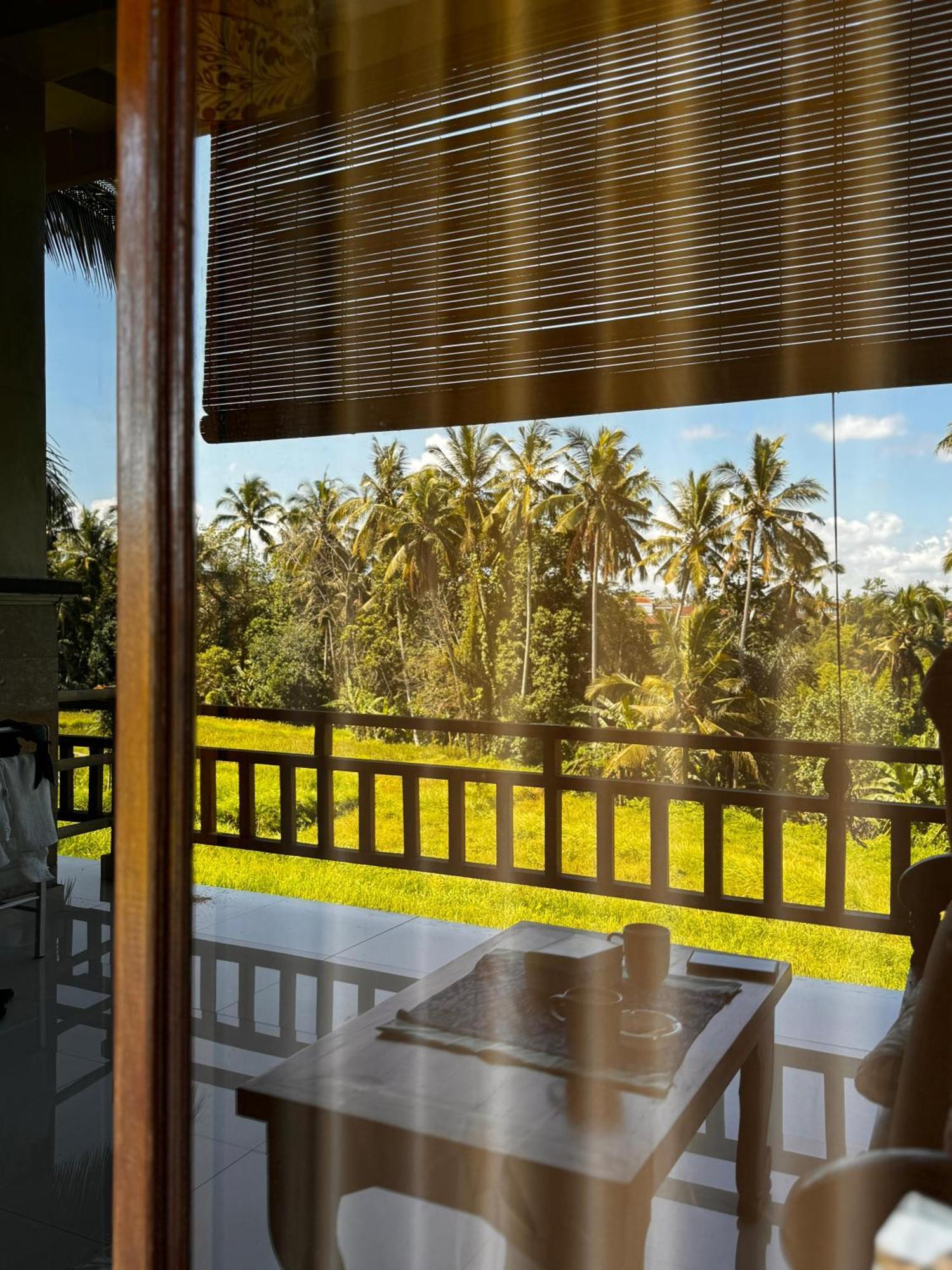 Nirwa Ubud Karma Luaran gambar