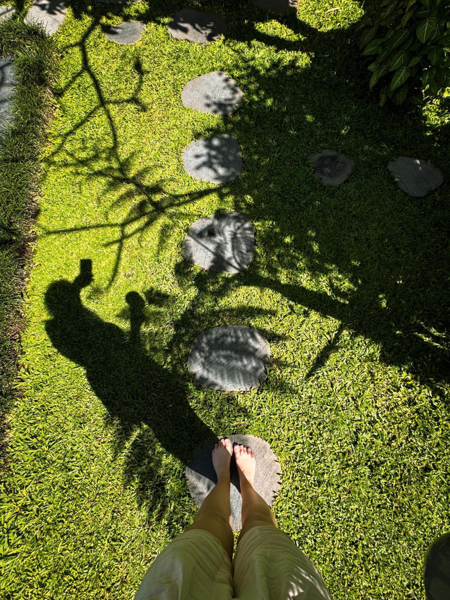 Nirwa Ubud Karma Luaran gambar