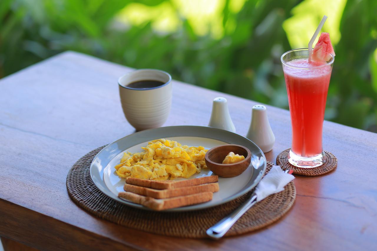 Nirwa Ubud Karma Luaran gambar