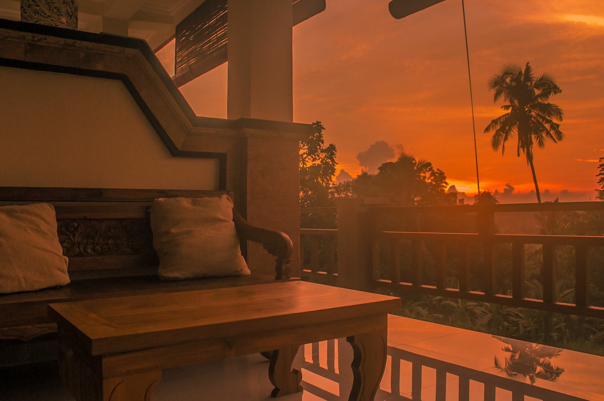 Nirwa Ubud Karma Luaran gambar
